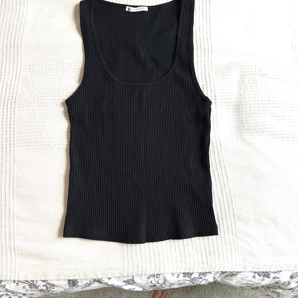 Zara NWOT Black Ribbed Tank Top